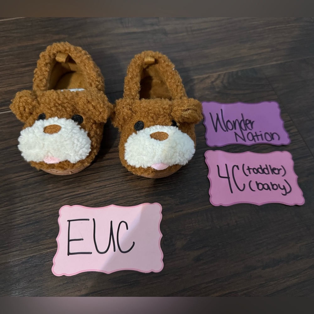 Wonder Nation Fuzzy Brown Bear Slippers
